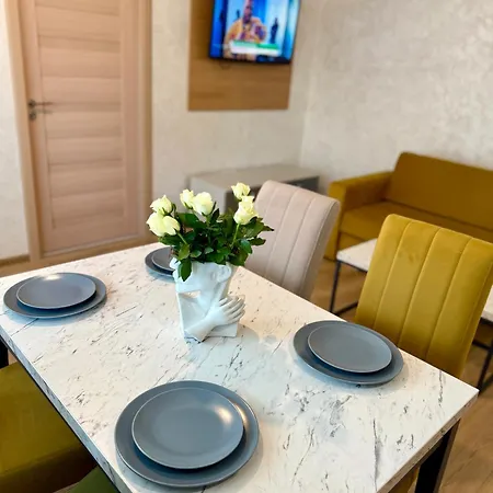 Myamar Premium Lägenhet Mamaia